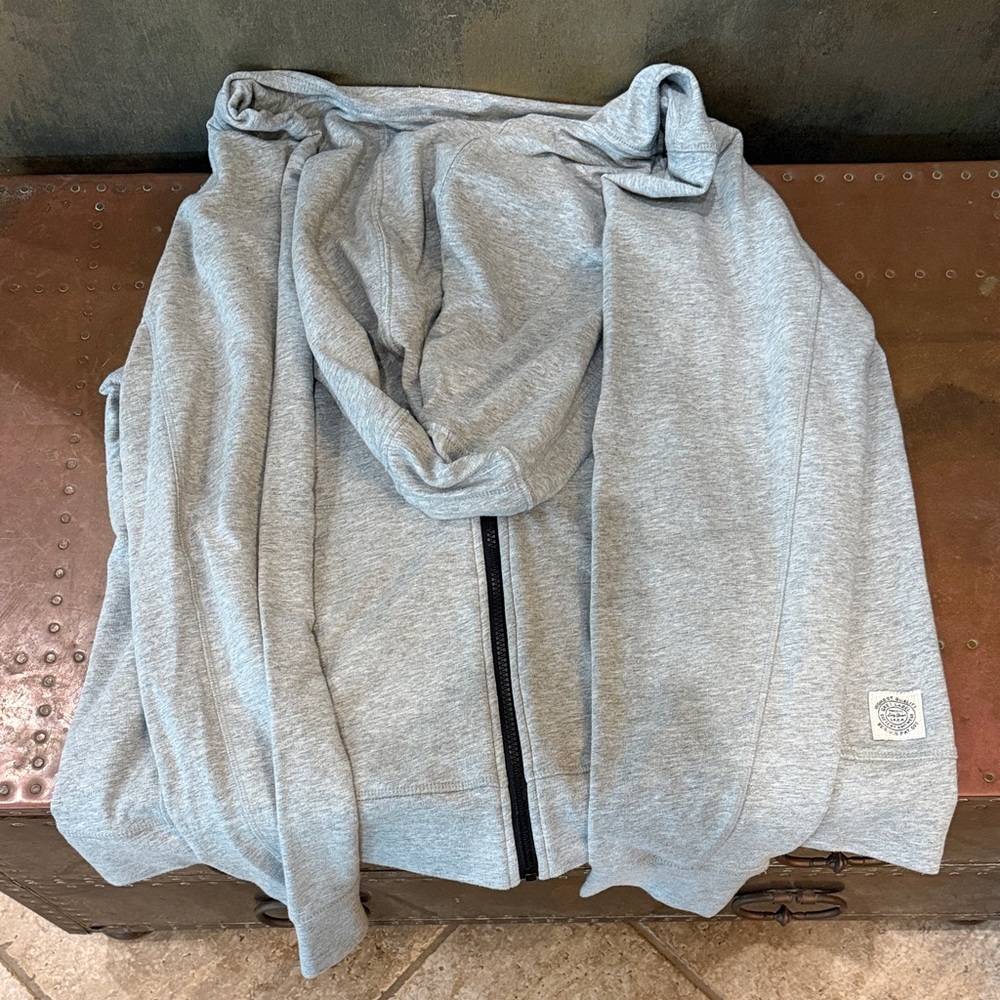 2 Brand New Lucky 3rd Quarter sleeved Shirt and Grey Label Hooded Jacket - Picture 7 of 10
